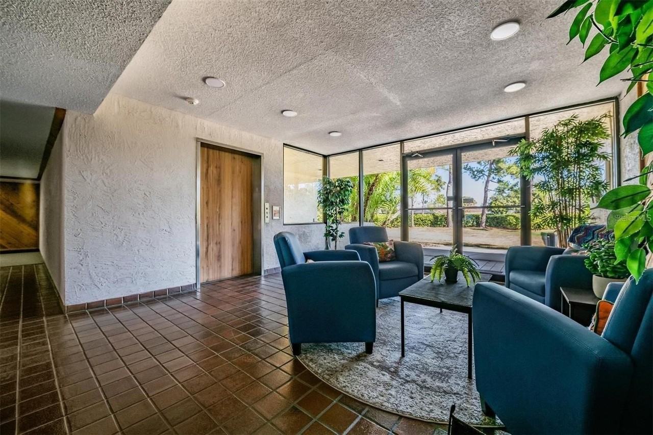 13602 S Village Dr #1106 - Photo 4 of 16
