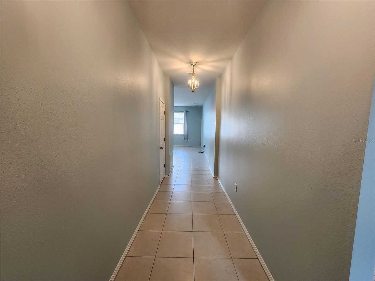 15734 Stone House Dr - Photo 3 of 31