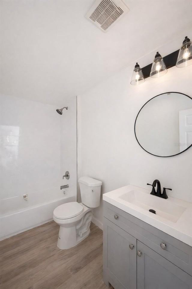 502 Nw Crystal St - Photo 6 of 14