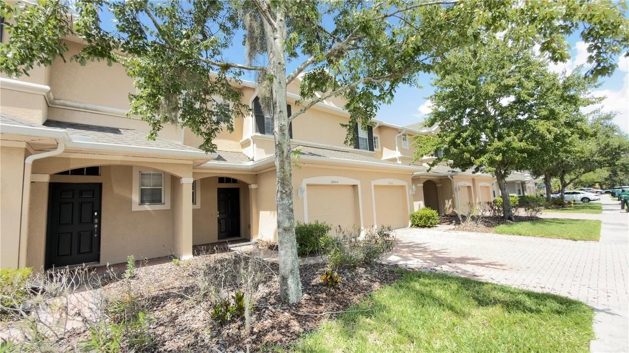 26904 Juniper Bay Dr - Photo 4 of 20