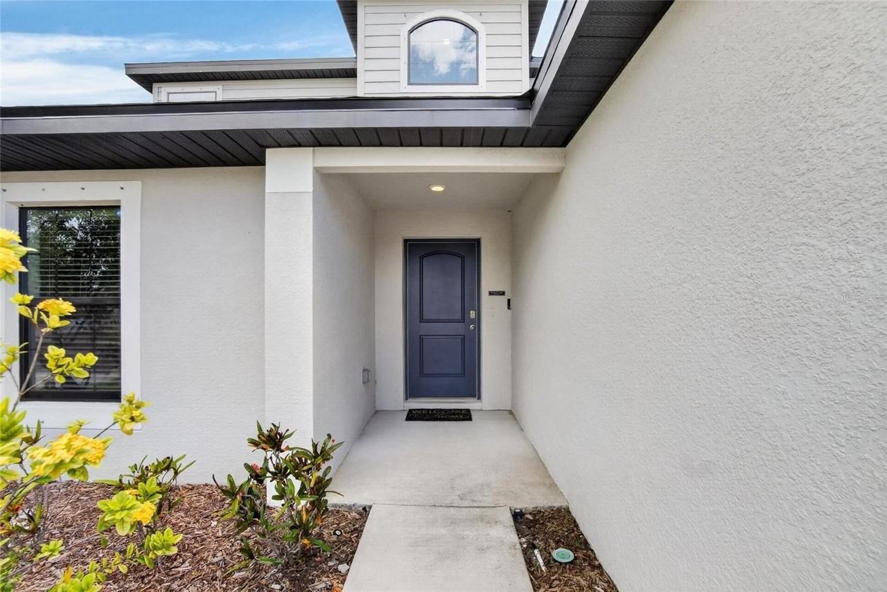 1115 Wynnmere Walk Ave - Photo 4 of 50