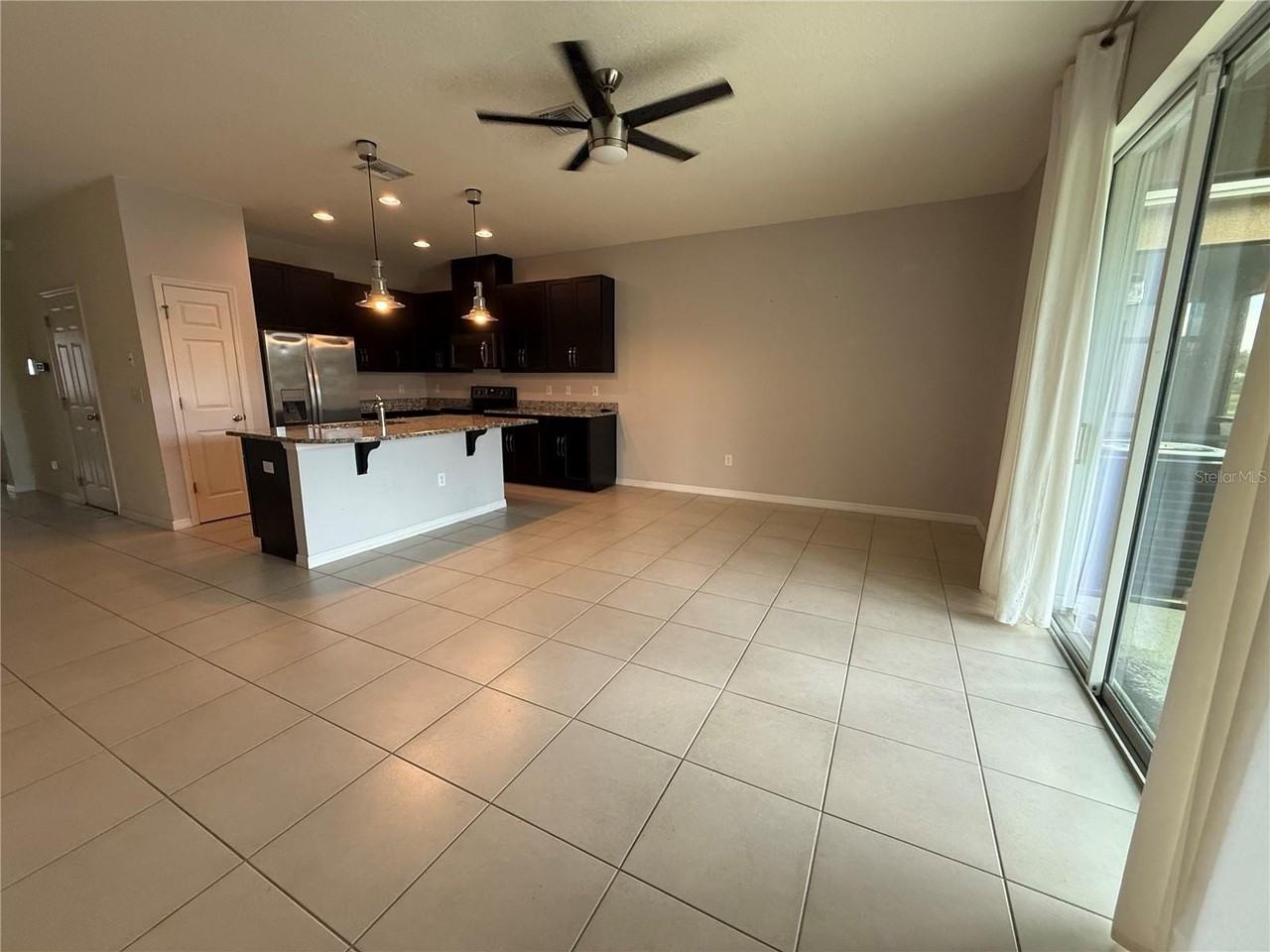 6843 40th Ln N - Photo 3 of 18