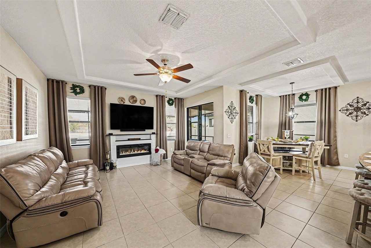 12530 Ballentrae Forest Dr - Photo 7 of 25