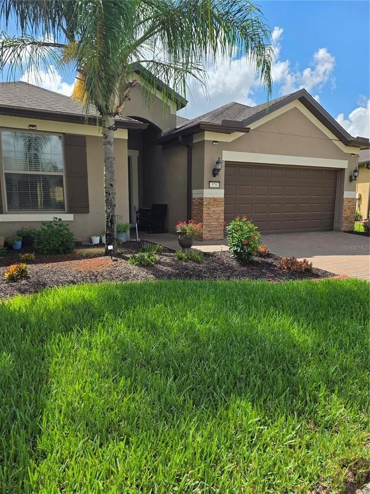 576 Cantabria Dr - Photo 2 of 49