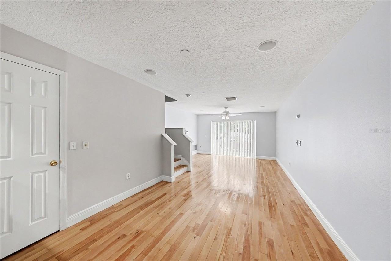 8106 Silent Creek Dr - Photo 2 of 15