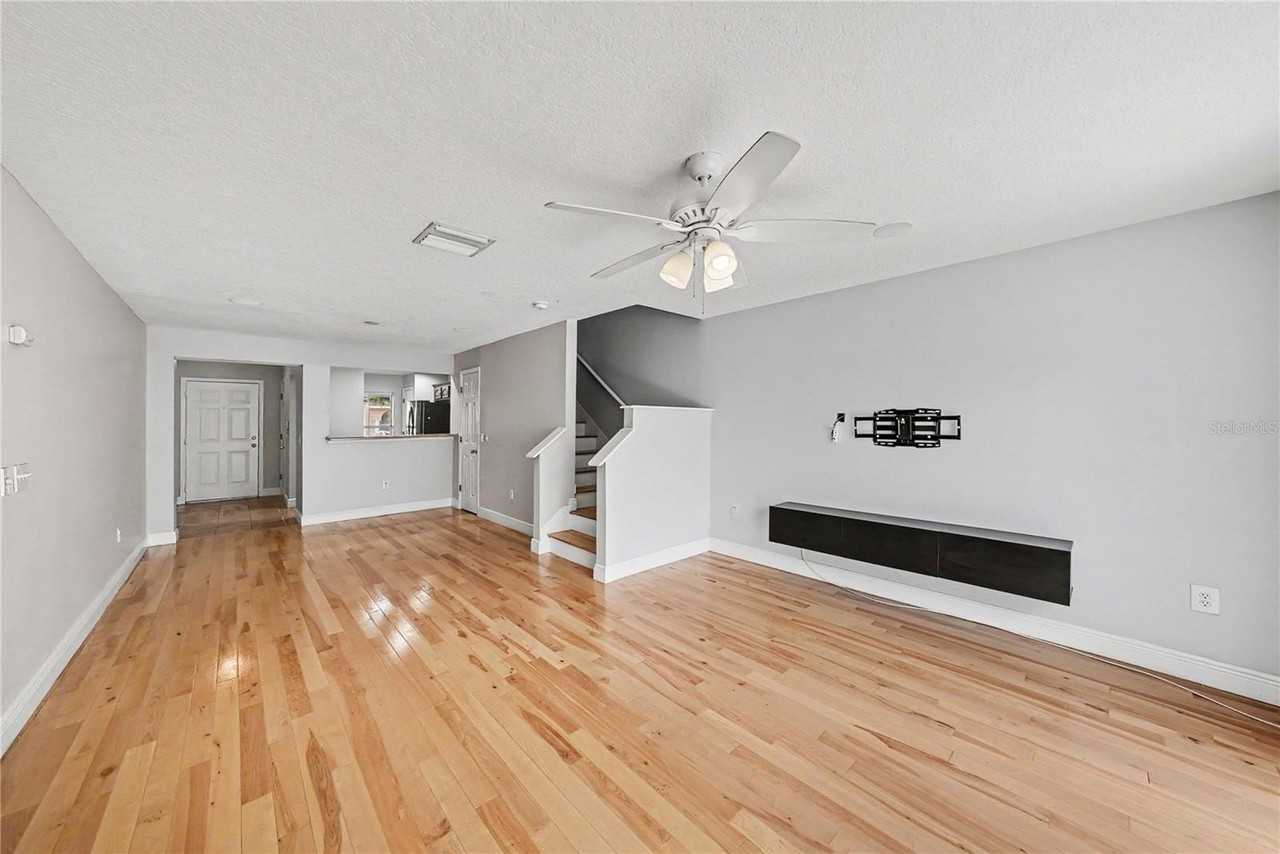 8106 Silent Creek Dr - Photo 3 of 15