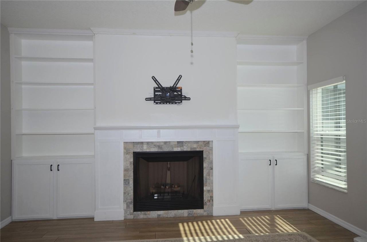 1625 Emerald Hill Way - Photo 6 of 50