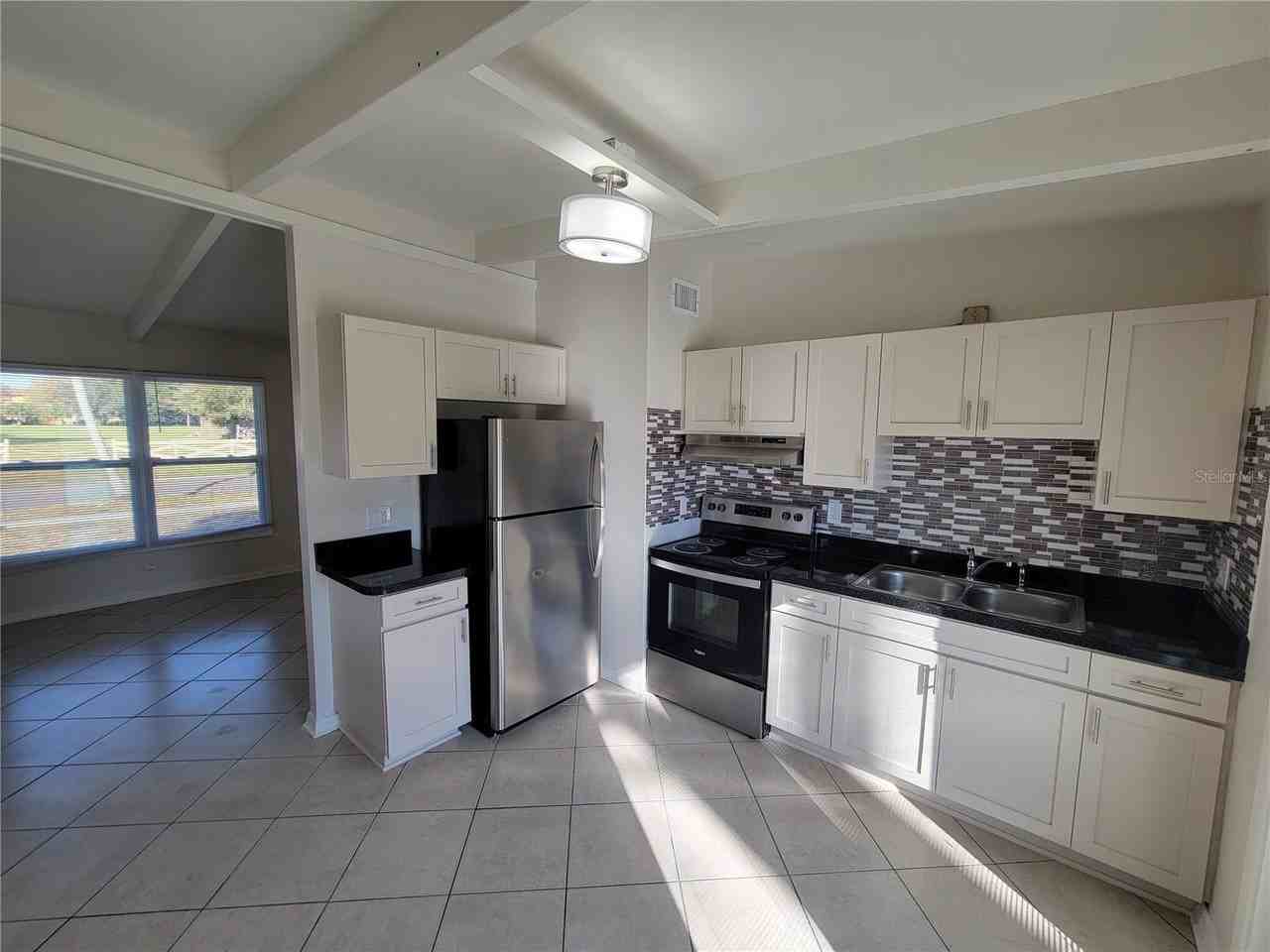 1212 Windermere Way - Photo 6 of 17