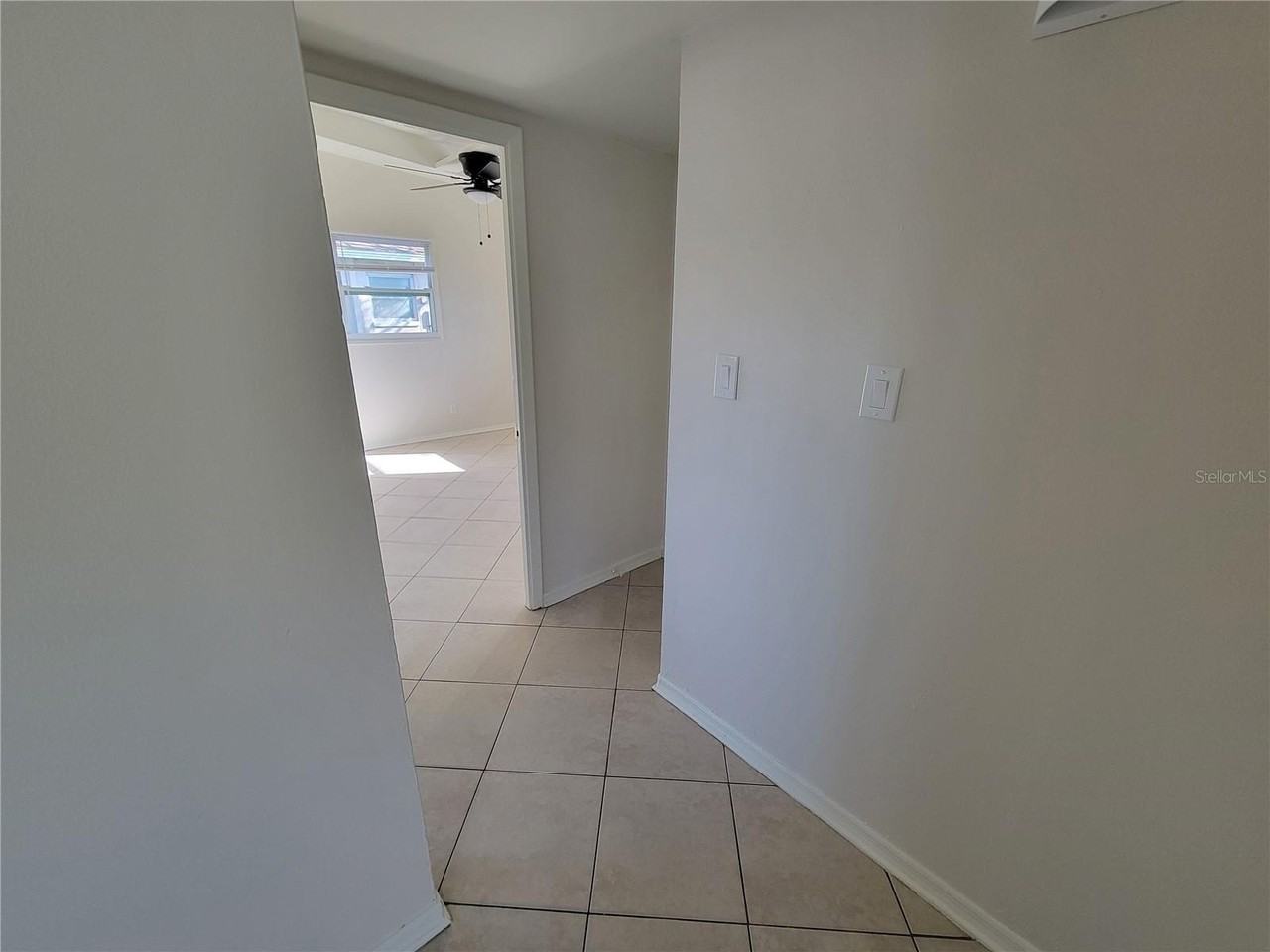 1212 Windermere Way - Photo 7 of 17
