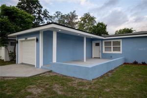 featured image of 10341 Kumquat Ln
