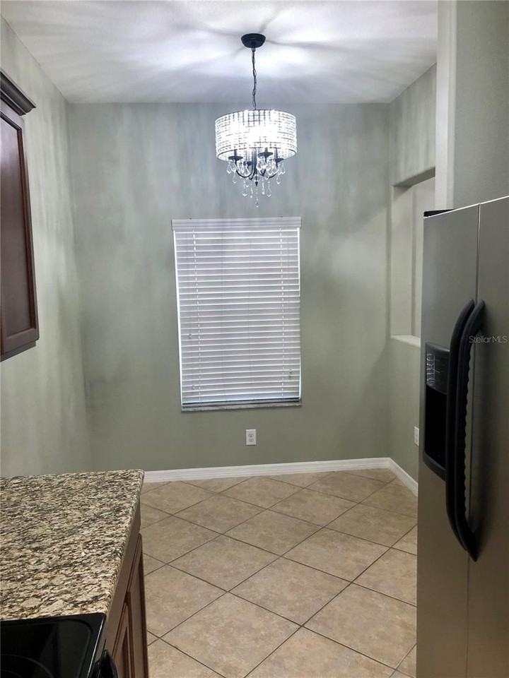 8541 Brushleaf Way - Photo 5 of 41