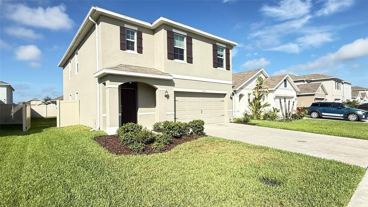 32724 Ansley Bloom Ln - Photo 2 of 31