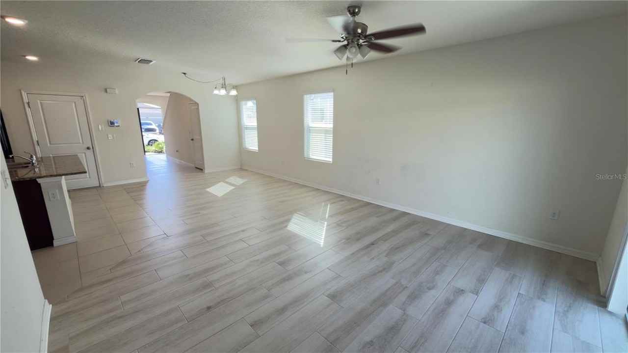 32724 Ansley Bloom Ln - Photo 6 of 31