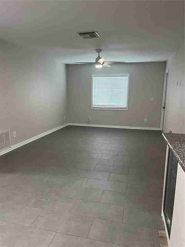 528 Golden Raintree Pl - Photo 7 of 45
