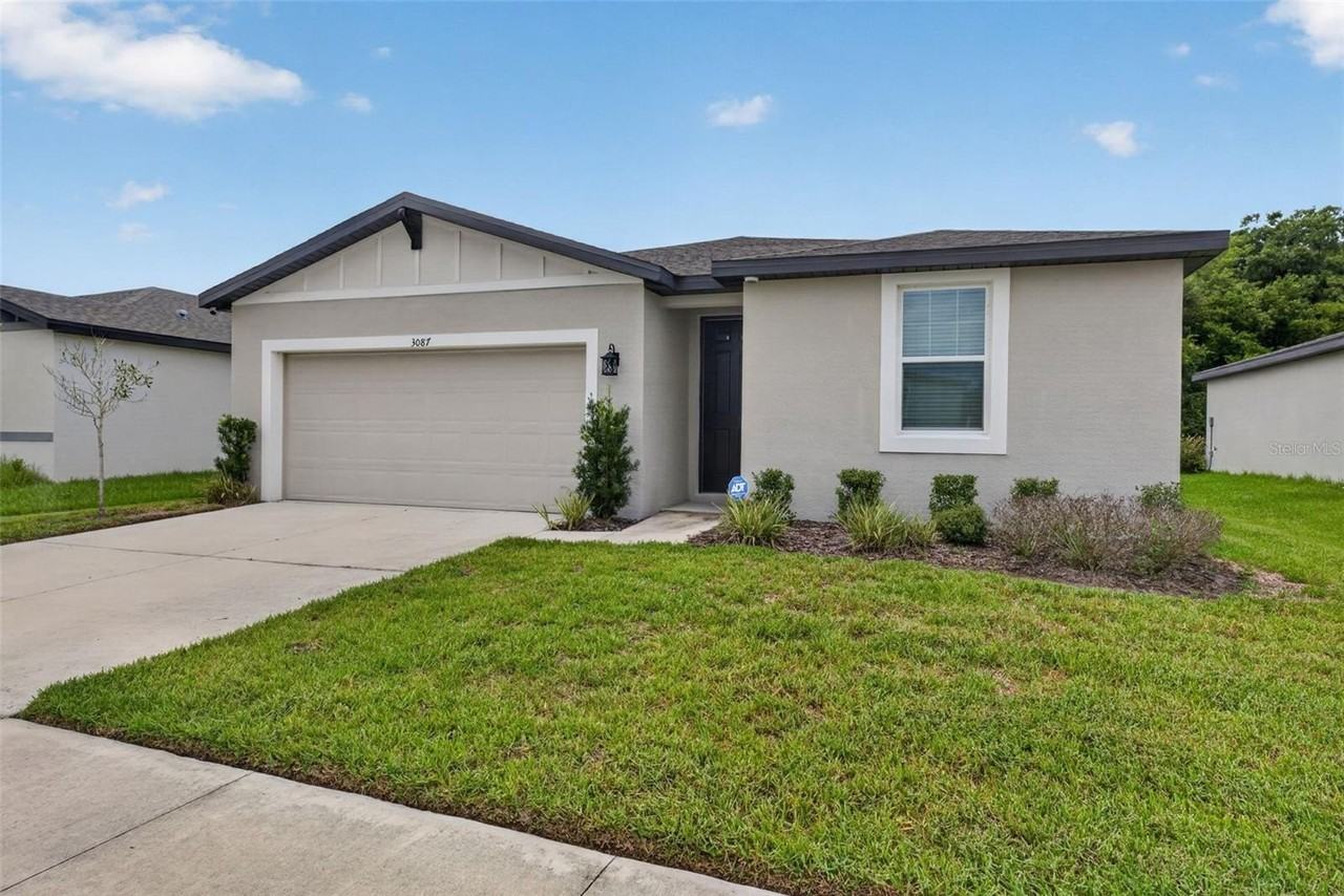 3087 Forrest Plum Ct - Photo 2 of 44