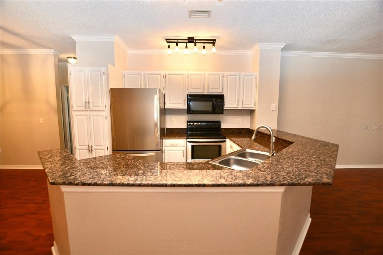 845 Normandy Trace Rd - Photo 5 of 50