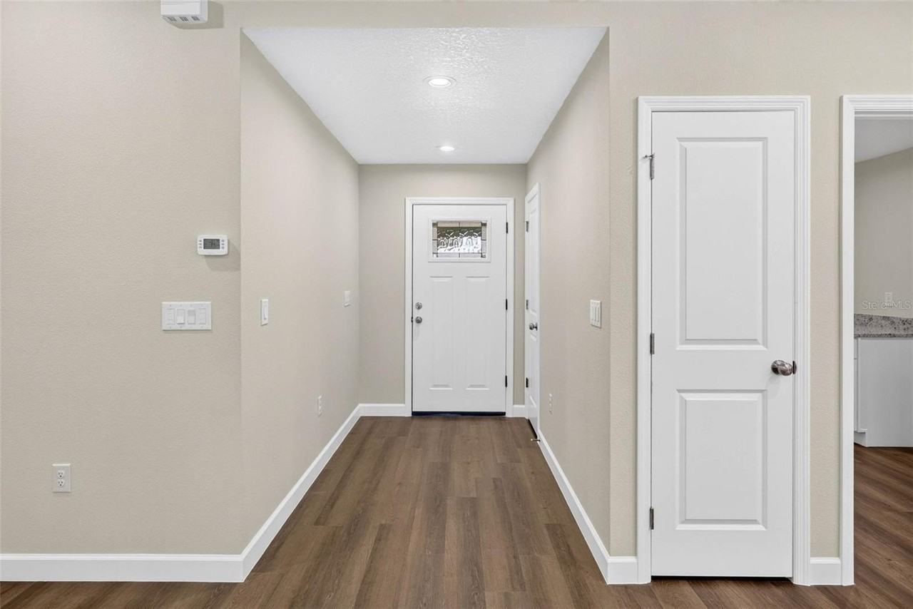 12038 San Angela Dr - Photo 4 of 26