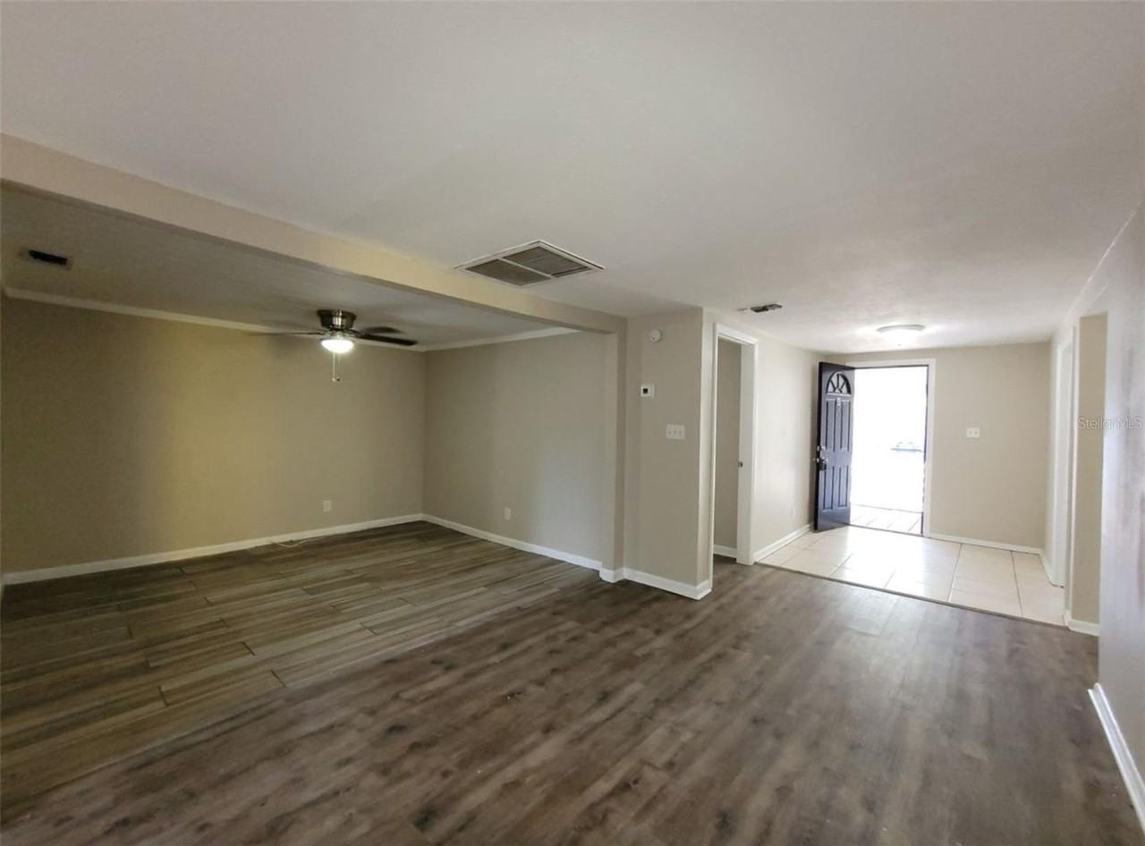 1504 E 99th Ave #A - Photo 4 of 15