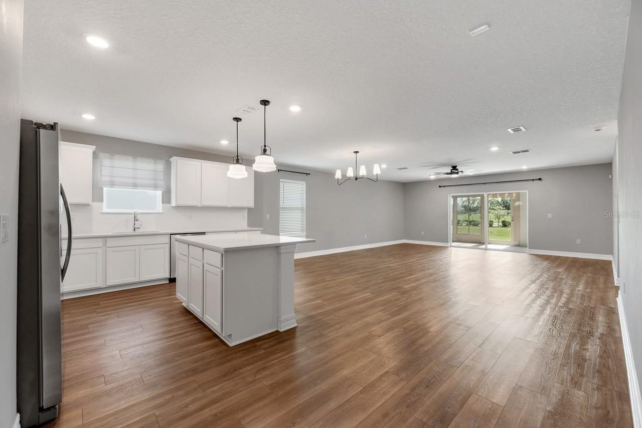 9514 Summers Cay Cir - Photo 2 of 25