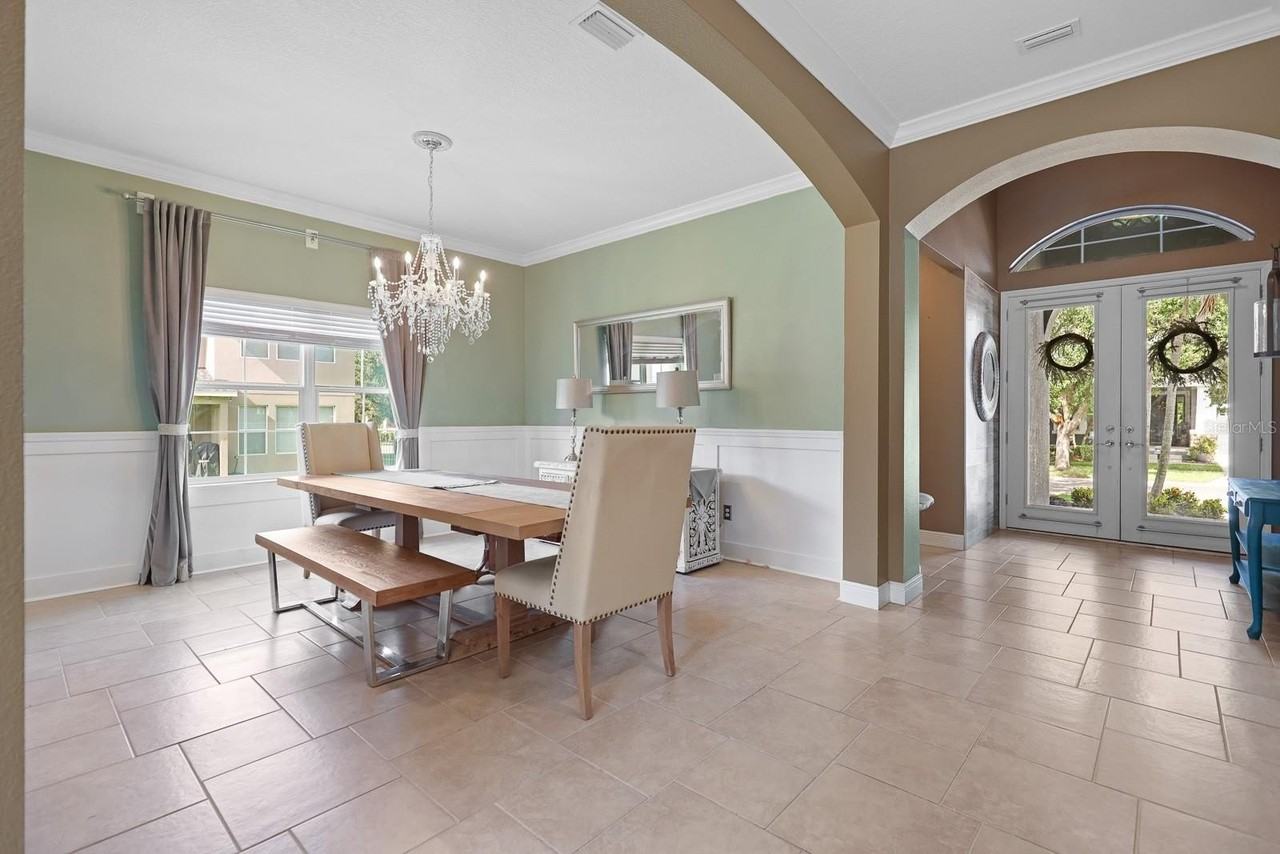 5210 Sparrowglen Pl - Photo 4 of 20