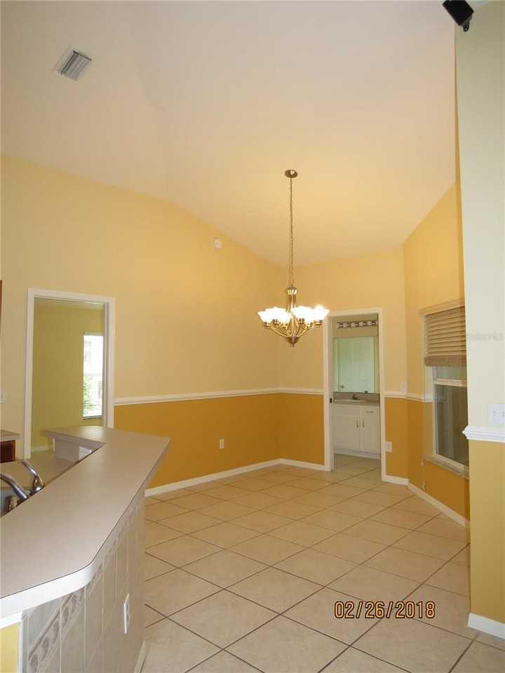 9427 Hunters Pond Dr - Photo 7 of 29