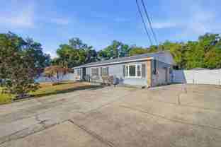 7403 Providence Rd - Photo 1 of 1