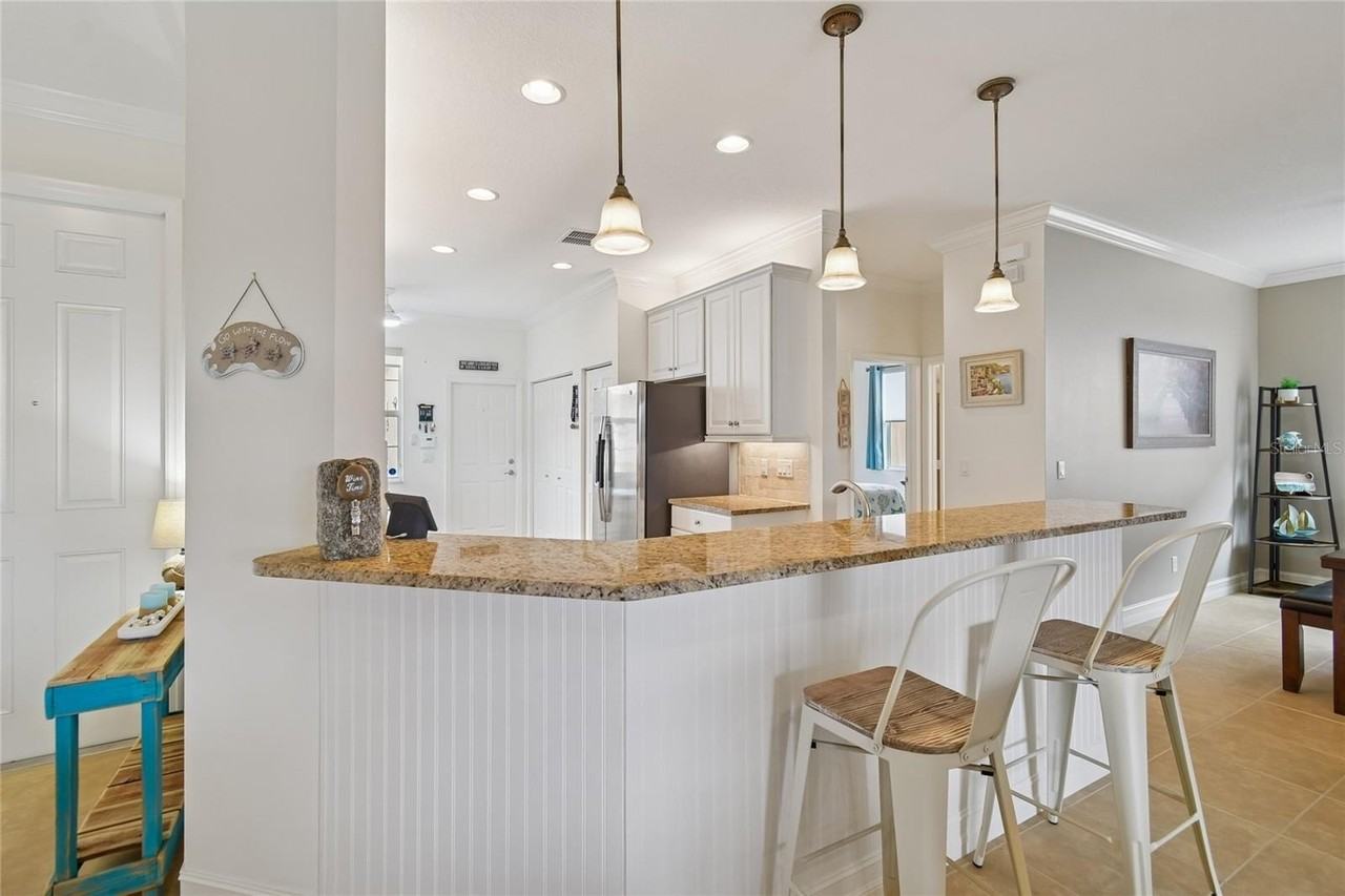 4834 Marble Springs Cir - Photo 7 of 50