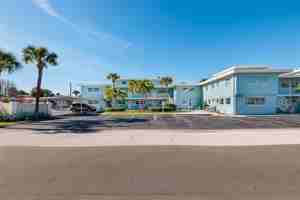 featured image of 6000 2nd St E #6