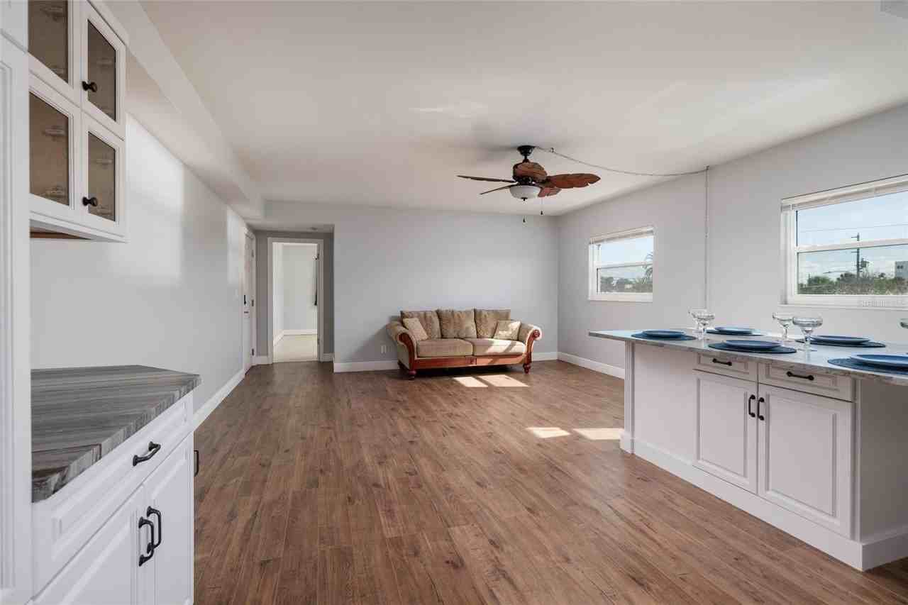 6000 2nd St E #6 - Photo 6 of 33