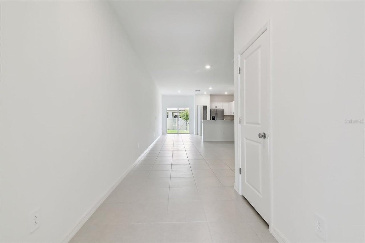 2665 Buttercup Lucine Ln - Photo 4 of 50