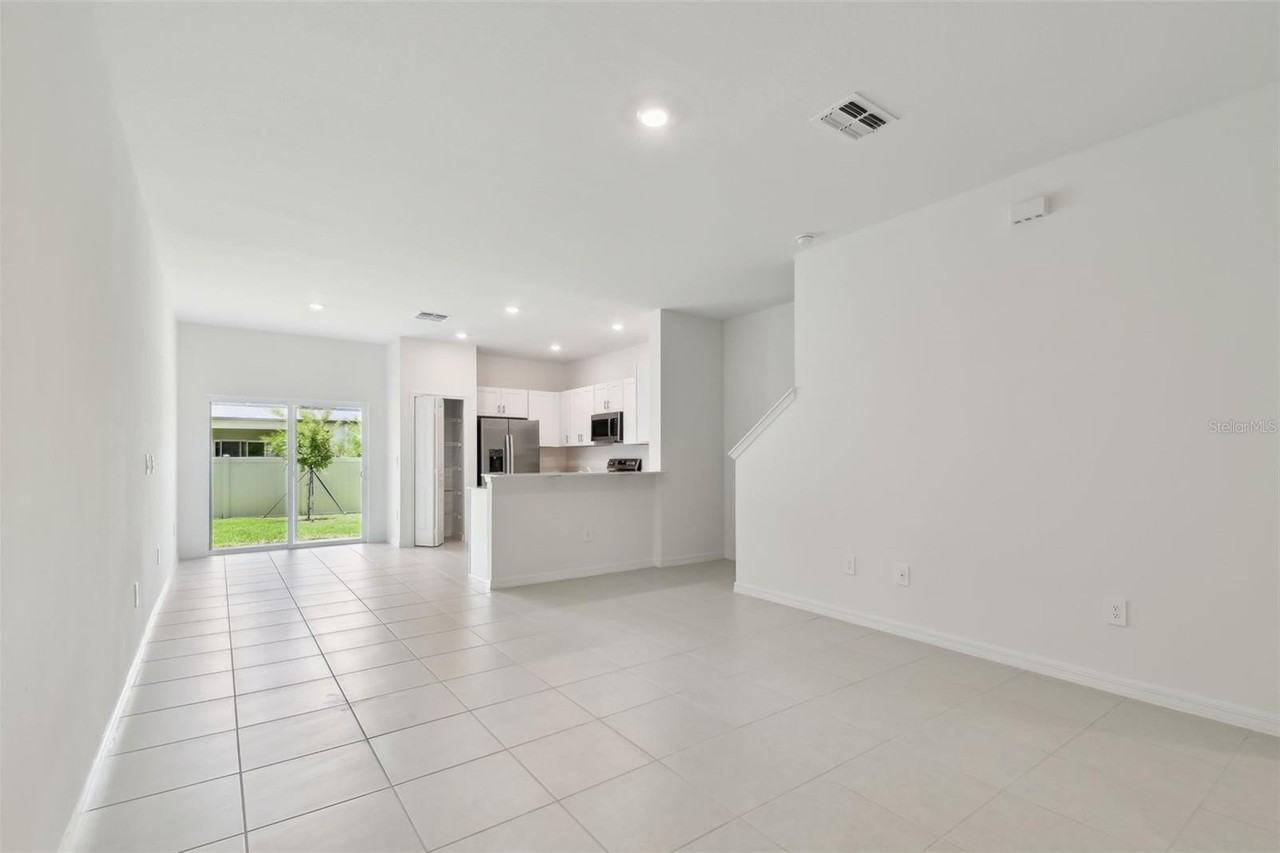 2665 Buttercup Lucine Ln - Photo 6 of 50
