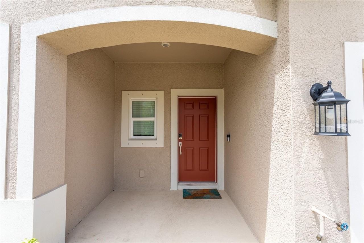 8473 Lunar Skye St - Photo 4 of 50
