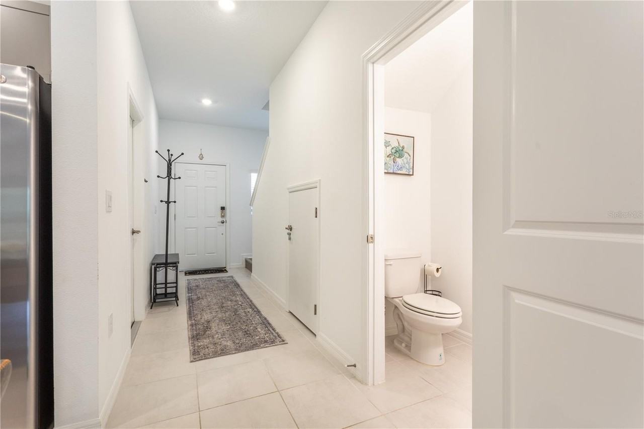8473 Lunar Skye St - Photo 6 of 50