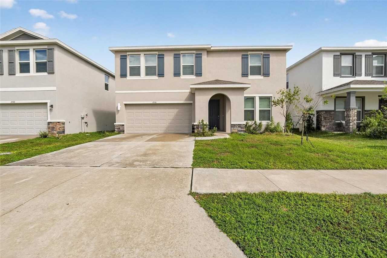 2546 Warren Acres Blvd
