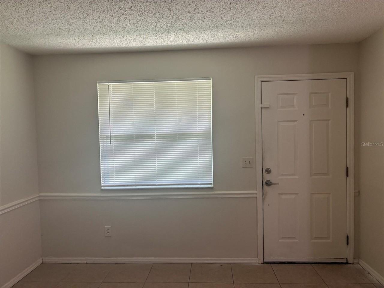 3830 Valley Tree Dr - Photo 4 of 20