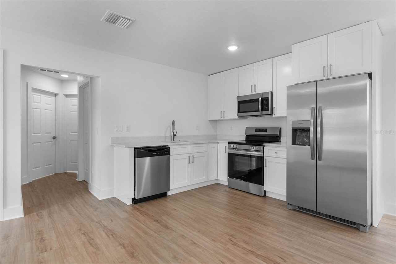 505 43rd St S #505-1-2 - Photo 5 of 19