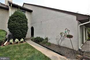 163 Thoreau Dr - Photo 1 of 1