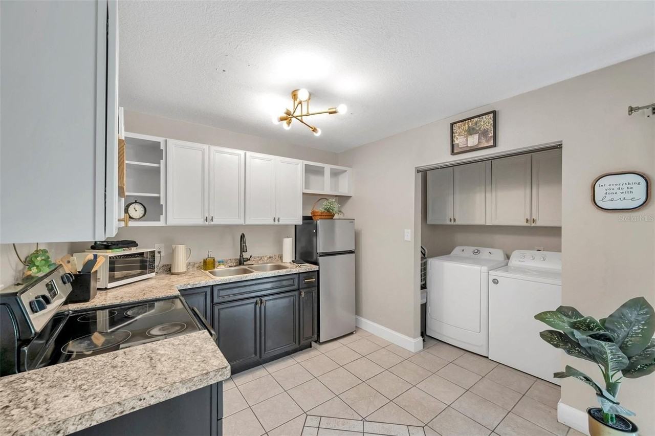 3371 N Bay Ave - Photo 7 of 31