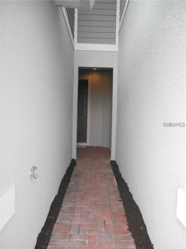 6344 Camino Dr - Photo 2 of 16