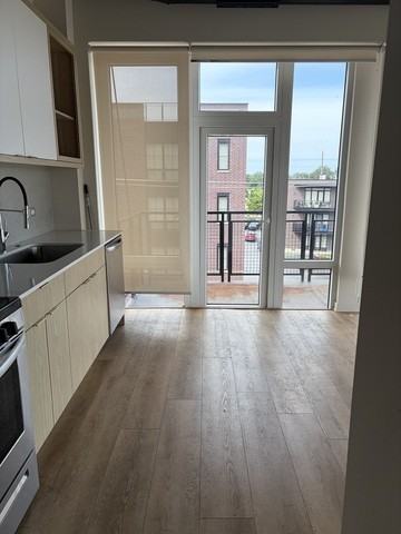 2725 Thatcher Ave Unit 408 - Photo 5 of 12