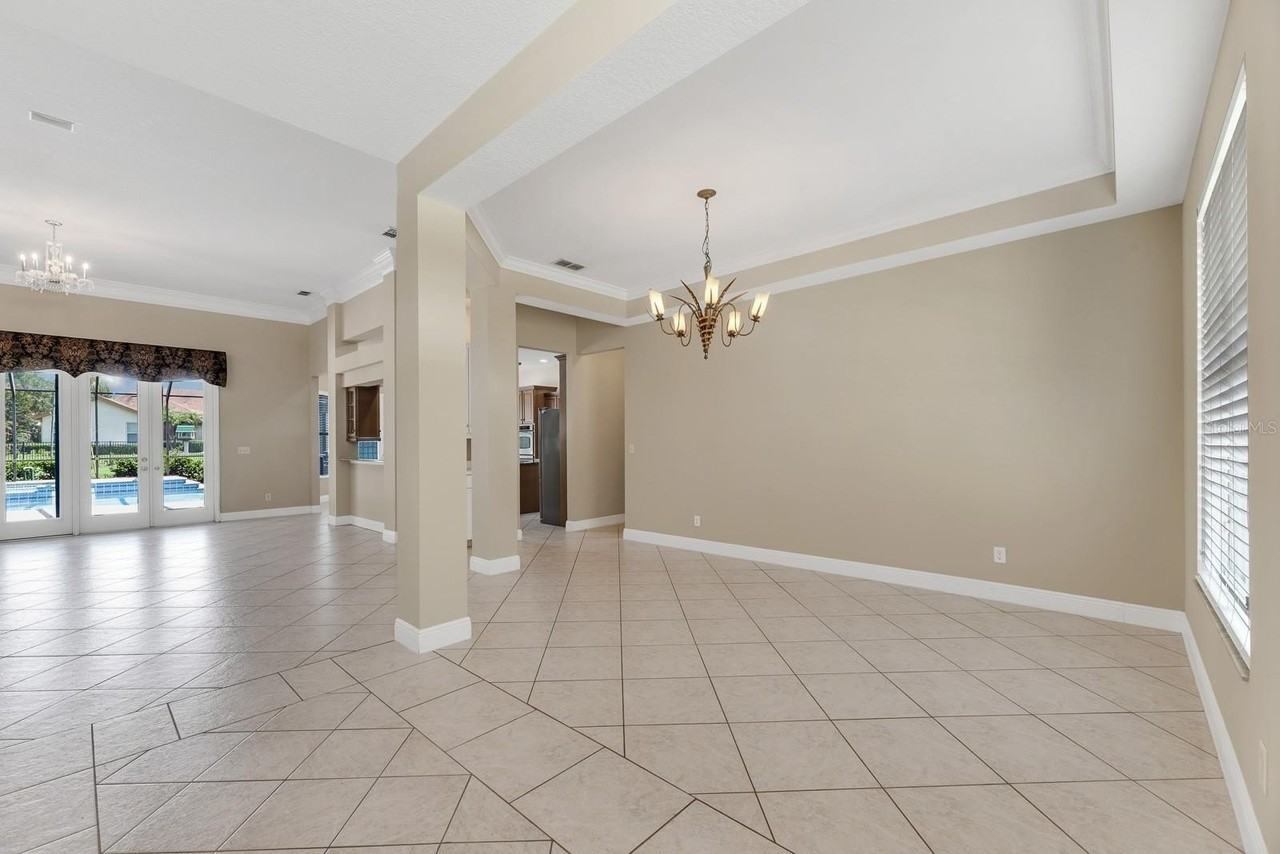 6023 Kestrel Point Ave - Photo 4 of 47