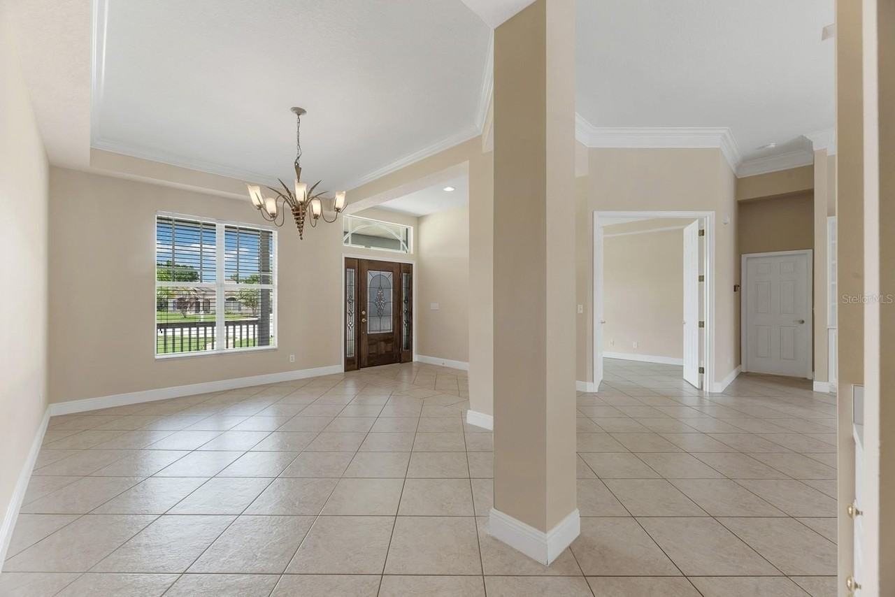 6023 Kestrel Point Ave - Photo 5 of 47