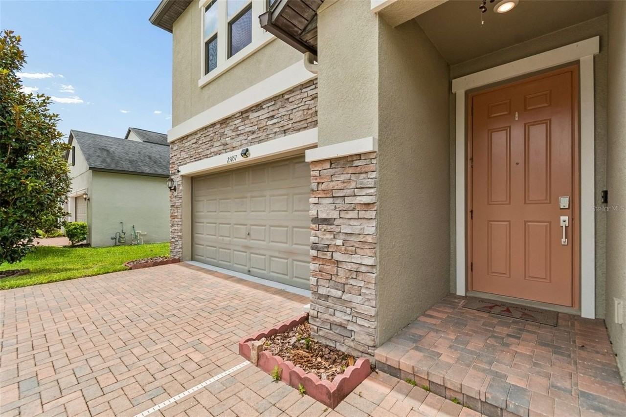 25057 Lambrusco Loop - Photo 4 of 50