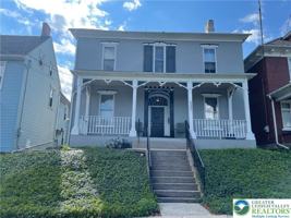 featured image of 527 1st Ave
