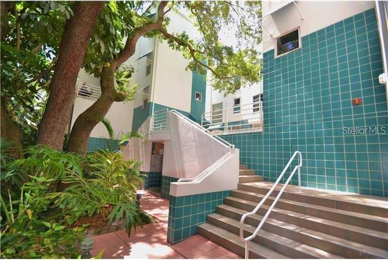 4950 Bayshore Blvd #28 - Photo 3 of 27