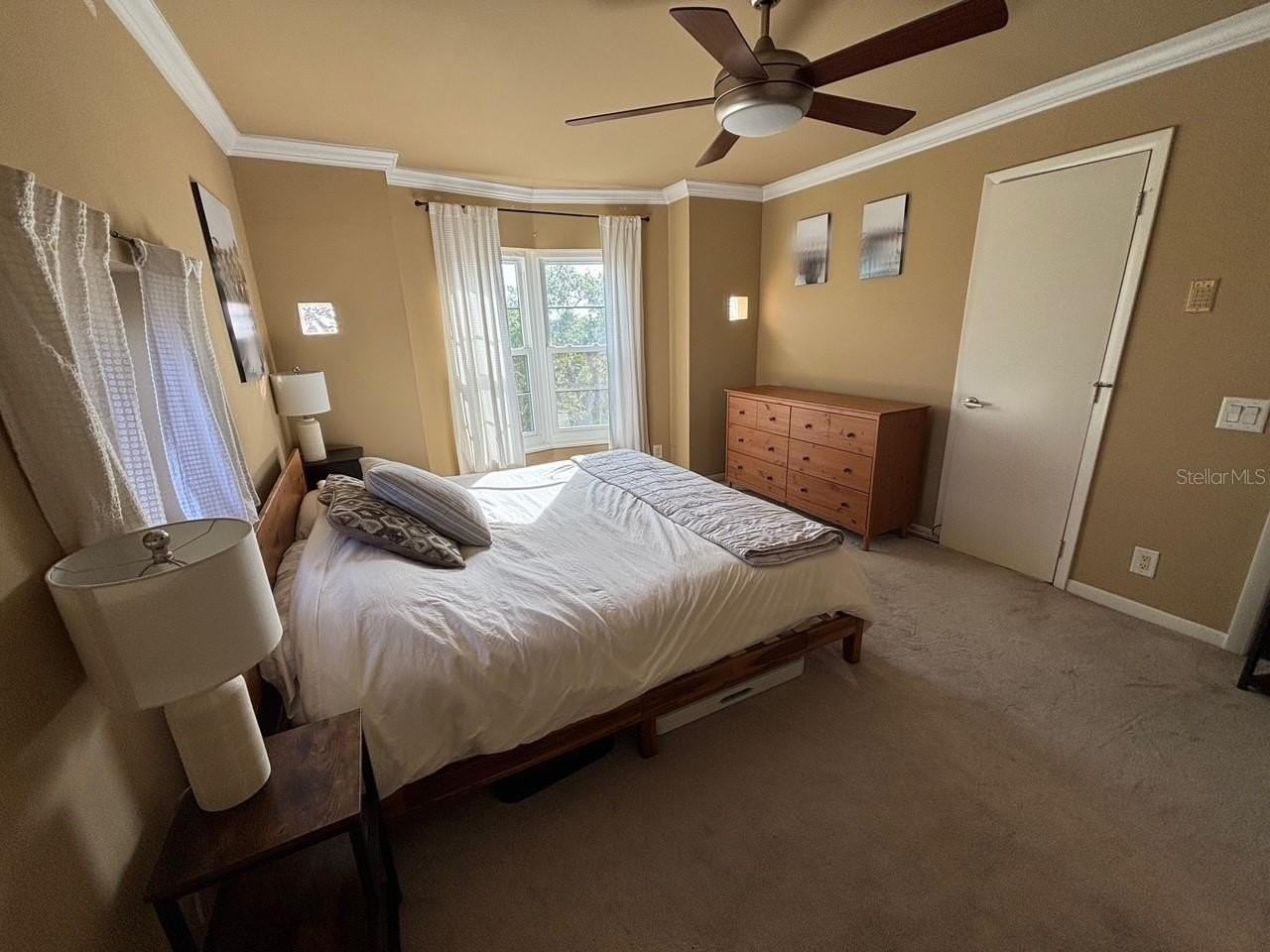 4950 Bayshore Blvd #28 - Photo 5 of 27