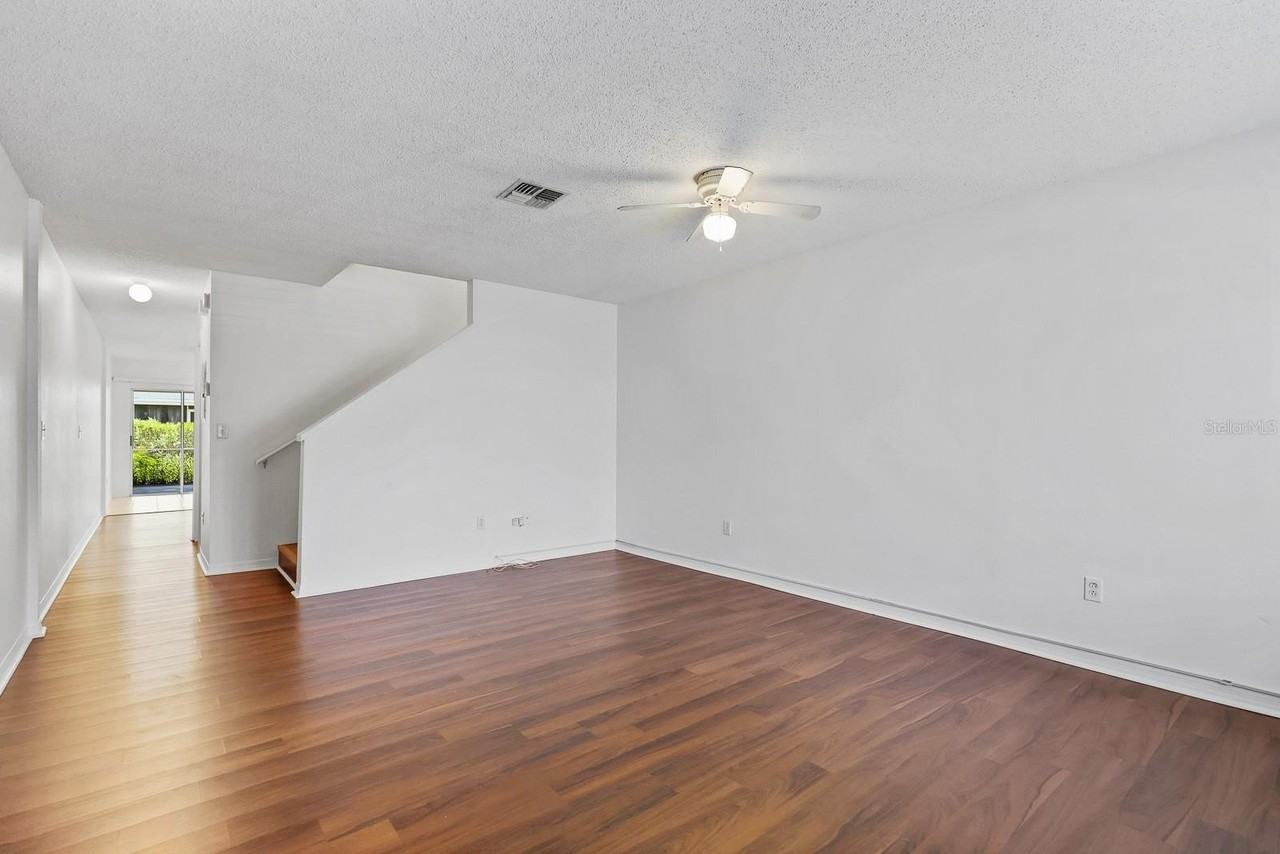1326 Twilridge Pl - Photo 3 of 22