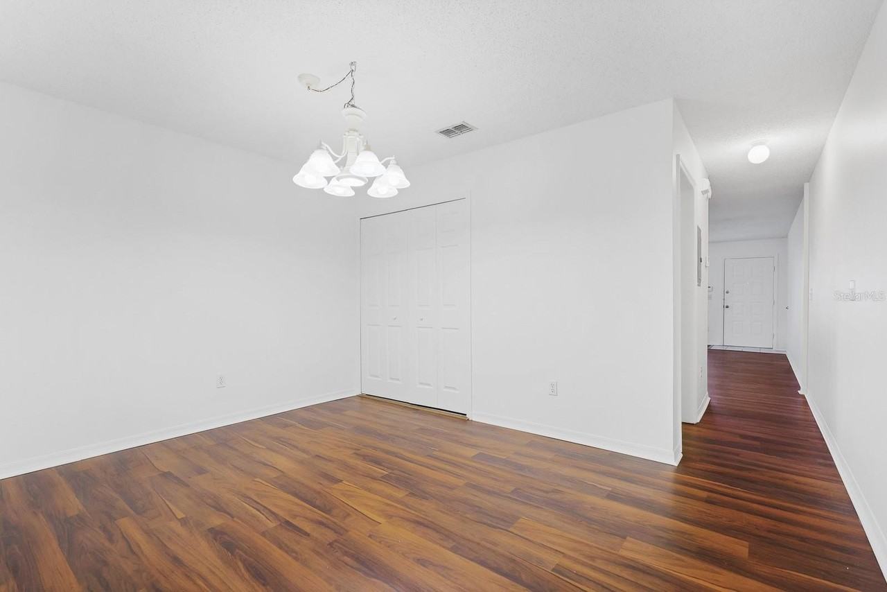 1326 Twilridge Pl - Photo 7 of 22