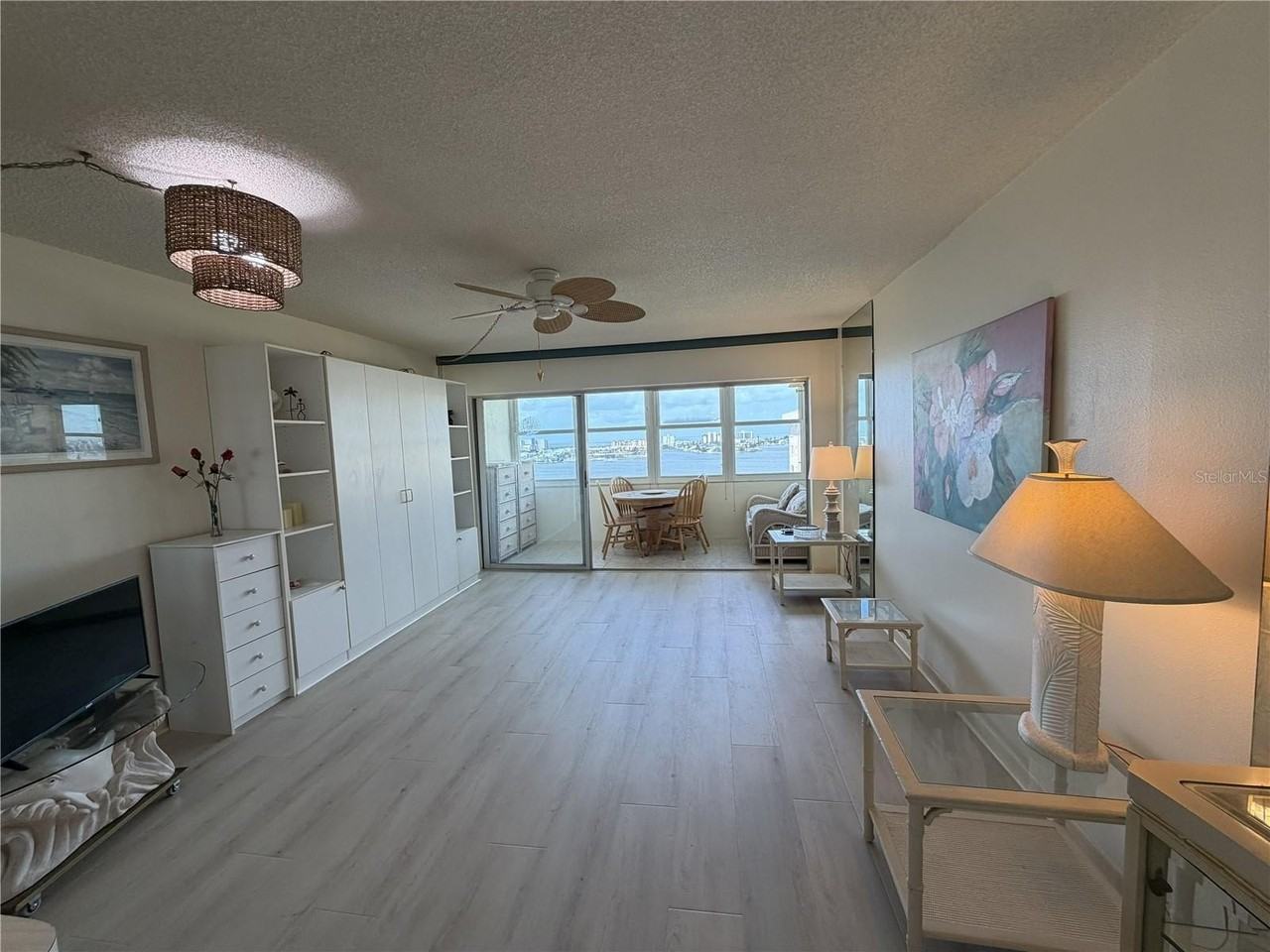 4550 Cove Cir #1205 - Photo 3 of 29