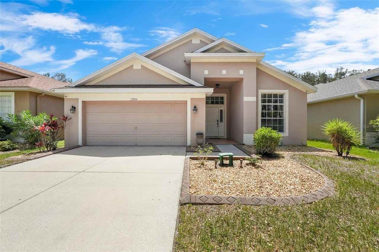 13804 Sigler St - Photo 2 of 31